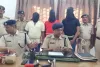 मोतिहारी में विदेशी नंबर से रंगदारी मांगने वाले गिरोह का हुआ पर्दाफाश, पुलिस के हत्थे चढ़ा तीन शातिर अपराधी