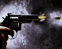 Motihari News: दो पक्षों के बीच मारपीट में चली गोली 