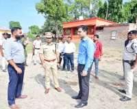 DM and SP Directs Nagar Nigam officials to spruce up “Chhat Ghat”   