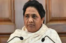 दलित महिला प्रत्याशी पर कांग्रेस के वरिष्ठ नेता की टिप्पणी शर्मनाक : मायावती