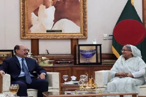 विदेश सचिव पहुंचे बांग्लादेश, प्रधानमंत्री हसीना से कर सकते हैं मुलाकात