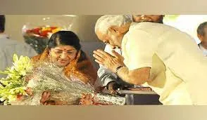  PM Modi condoles Lata Mangeshkar's demise