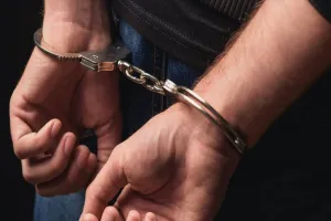 अवैध खनन के आरोप में चार गिरफ्तार