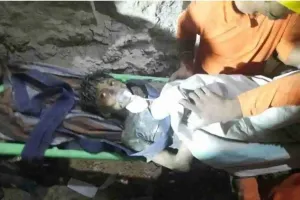 छत्तीसगढ़ :  सौ घंटे बाद जिंदा निकाला गया बोरवेल में फंसा राहुल