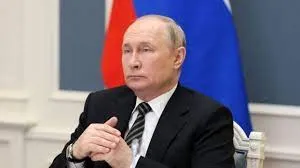 रूसी राष्ट्रपति पुतिन की बिगड़ी तबीयत, तीन घंटे चिकित्सकों की टीम रही मौजूद