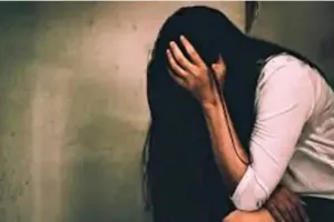 #Rape: न्यूड विडियो वीडियो बनाकर रिश्तेदार ने किया महिला से रेप