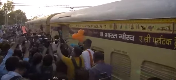 bharat gaurav train_719
