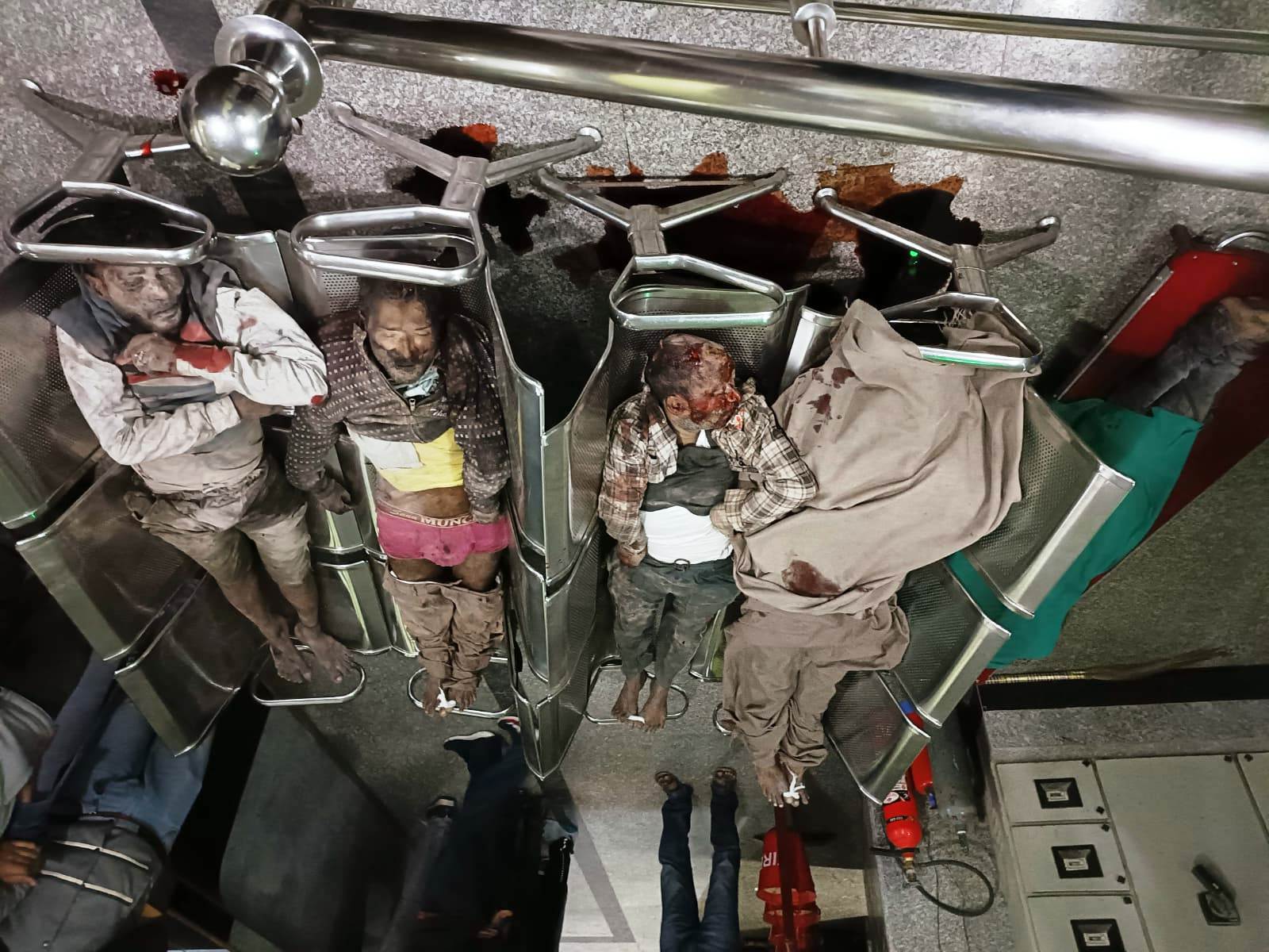 79382758-bd78-49b9-b6df-35a70f4a0471