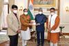 केंद्रीय मंत्री निशंक ने ‘मानवता के प्रणेता : महर्षि अरविंद’ की पहली प्रति राष्ट्रपति को भेंट