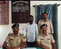 नाबालिग को बहला-फुसलाकर दिल्ली ले जाने का आरोप, युवक गिरफ्तार