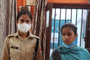 आरपीएफ ने नरकटियागंज की भटकी महिला को किया बरामद