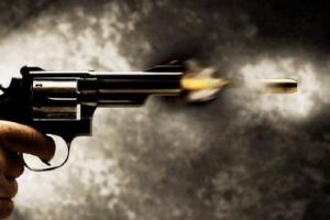 दिनदहाड़े गोली मारकर युवा व्यवसायी की हत्या