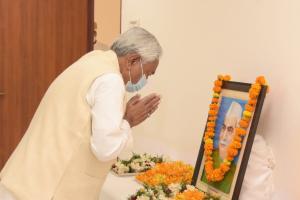 मुख्यमंत्री नीतीश ने डॉ. राजेंद्र प्रसाद के जयंती पर नमन कर दी श्रद्धांजलि