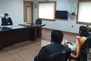 फर्जीवाड़ा कर अधिग्रहित भूमि का भुगतान पर लेने वाले कार्रवाई का निदेश