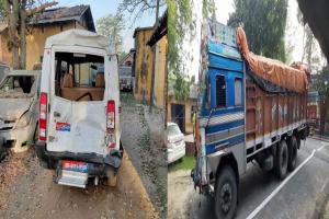 मशरक थाना पुलिस की गश्ती गाड़ी में अनियंत्रित ट्रक ने मारा टक्कर, 3 पुलिसकर्मी घायल