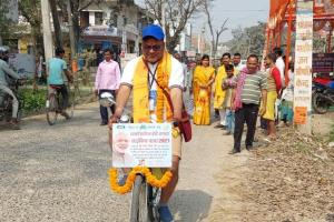 मुजफ्फरपुर से दिल्ली तक साइकिल से जागरूकता अभियान पर निकले दिव्यांग पंकज