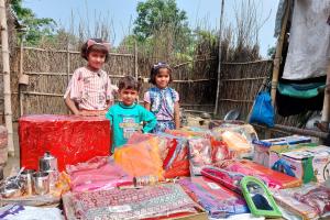 सोशल मीडिया बना दो बहनों की शादी का सहारा, युवाओं ने किया कमाल