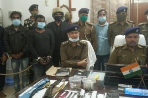 पुलिस के लिए सर दर्द बना पंचू दास भारी मात्रा में हथियार के साथ गिरफ्तार