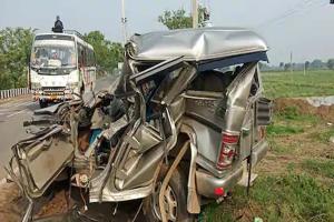 जमुई में सड़क हादसा ,पति-पत्नी की  मौत