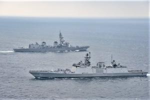 अब अरब सागर में उतरेंगीं 4 देशों की नौसेनाएं