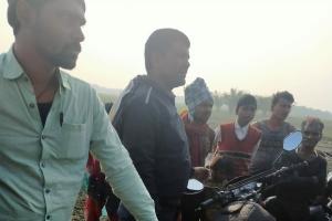 अपराधियों ने हथियार के बल पर बंधन बैंक कर्मी से 40 हज़ार लूटे