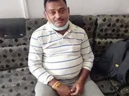 विकास दुबे एनकाउंटर मामला: न्यायिक आयोग से पूर्व डीजीपी केएल गुप्ता को हटाने की मांग