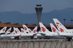 Beijing airports cancel 1,255 flights