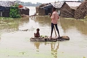 गंगा और बूढ़ी गंडक नदी में उफान, अपनी दहलीज में लौट रही कोसी और बागमती
