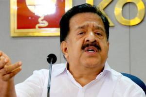 मुख्यमंत्री कार्यालय सोने की तस्करी और ड्रग्स मामले को लेकर विवादों में है : चेन्निथला