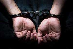 गया रेलवे स्टेशन पर 13.6 किग्रा गांजा के साथ एक गिरफ्तार