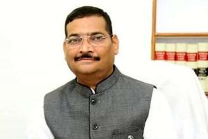 मुख्यमंत्री का बयान संघीय ढांचे पर हमला: दीपक प्रकाश