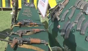 कुपवाड़ा में नियंत्रण रेखा के पास हथियारों की बड़ी खेप बरामद