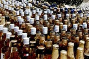 पटना पुलिस की कार्रवाई, एक मकान से भारी मात्रा में शराब बरामद