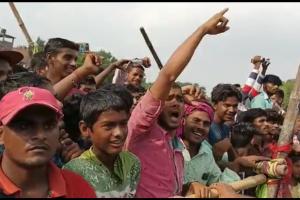 मुख्यमंत्री का विरोध, सभा में गूंजा लालू यादव- तेजस्वी यादव जिंदाबाद का नारा