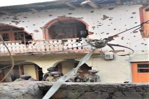 पंथाचौक मुठभेड़ में तीन आतंकवादी ढेर, एएसआई शहीद