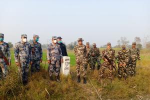 भारत-नेपाल सीमा पर एस‌एसबी और नेपाल पुलिस की हुई संयुक्त पेट्रोलिंग