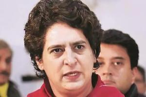 प्रियंका ने कहा, ‘देश की आवाज दबाने वालों के खिलाफ दृढ़ता से खड़ा होना ही नेताजी को श्रद्धांजलि होगी’