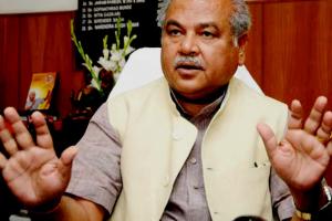 गरीब महिलाएं होंगी आत्मनिर्भर : तोमर