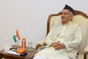 राज्यपाल कोश्यारी ने अर्नब की सुरक्षा के लिए गृहमंत्री को किया फोन