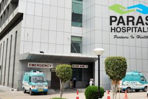 पारस को बंद कराने के लिए ट्विटर पर की मांग, एक लाख लोगों ने किया ट्वीट