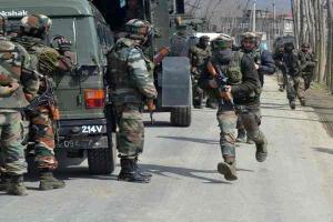 पुलवामा में आतंकी हमला, सीआरपीएफ के 2 जवान शहीद और 3 घायल