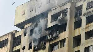Six charred to death, 16 injured in fire in Tardeo building