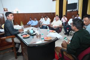 आइसीपी रक्सौल मार्ग चालू होने से भारत व नेपाल के रिश्ते होंगे मजबूत: डीएम