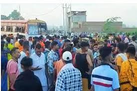 डंपर ने छह कांवड़ तीर्थ यात्रियों को रौंदा, मौत