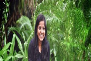 विवादों में फंसी लीना मणिमेकलई ने फिर साझा की विवादित तस्वीर