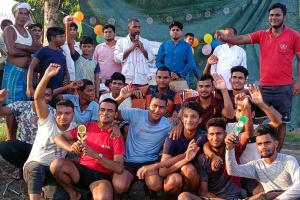 कबड्डी में गायघाट को हराकर मटियरिया की टीम ने ट्रॉफी पर जमाया कब्जा