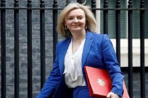 लिज ट्रस आज ब्रिटेन के प्रधानमंत्री पद की लेंगी शपथ