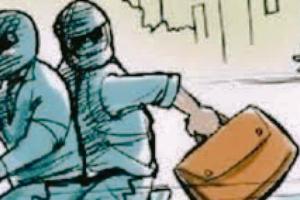 दरभंगा में दस लाख की डकैती, विरोध करने पर दंपती को चाकू घोंपा