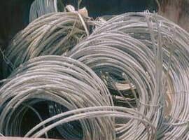 Motihari: पुलिस ने बिजली का 40 किलो कीमती तार चोरी करके ले जा रहे तीन चोरों को दबोचा