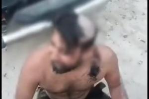 #Motihari News: मुखिया के साथ फ़ोन पर गली गलौज करने पर यूवक को थूक चटाकर मारा, फिर सिर मुंडवाया